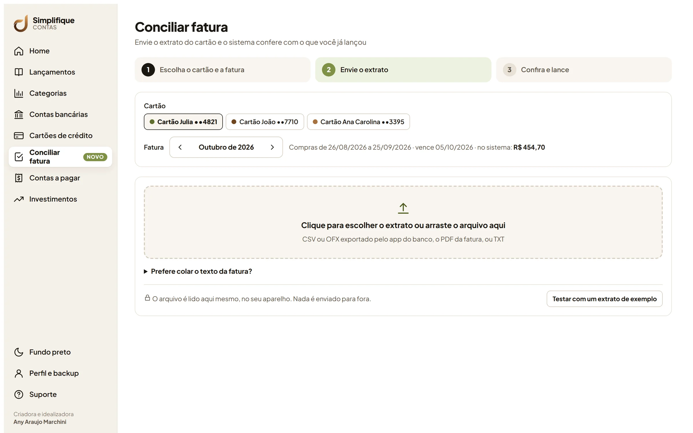Tela de conciliação da fatura: escolha o cartão e envie o extrato do banco